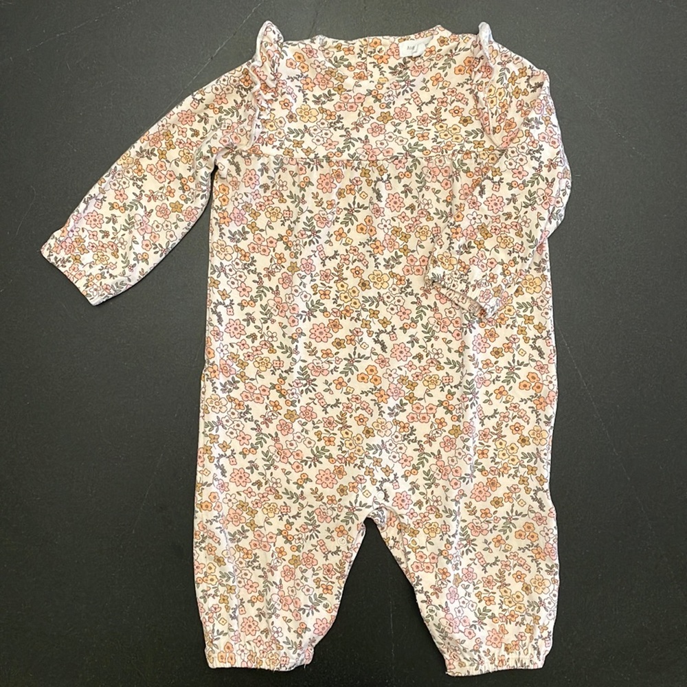 Angel Dear Ruffle Romper 6-12mos